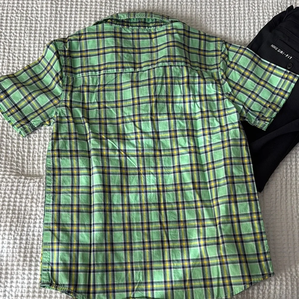 Green Plaid Shirt and Black Shorts Set - Picture 5 of 10